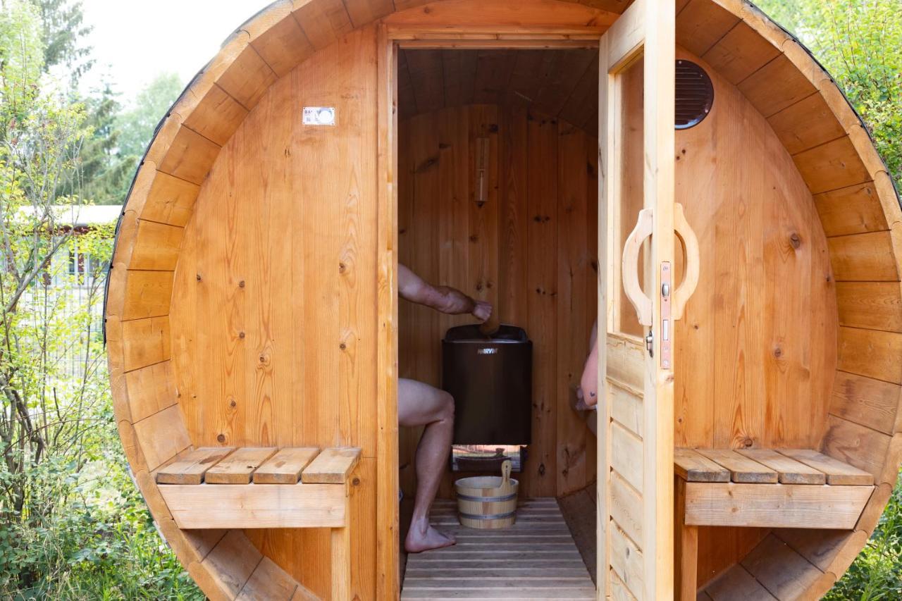 Gemutliches Tinyhouse Bungalow Mit Kamin & Sauna Am See Joachimsthal Dış mekan fotoğraf