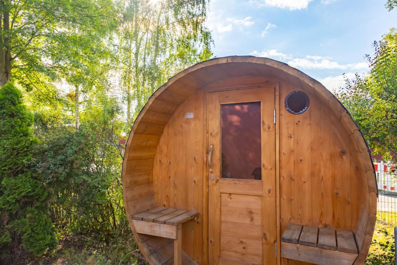 Gemutliches Tinyhouse Bungalow Mit Kamin & Sauna Am See Joachimsthal Dış mekan fotoğraf